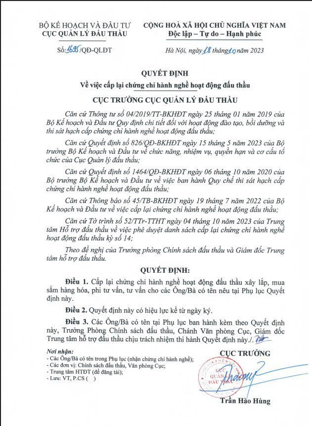 Quyết định cấp chứng chỉ hành nghề của Cục Quản lý Đấu thầu, trong danh sách kèm theo có tên ông Vũ Ngọc Trụ. Quyết định cấp chứng chỉ hành nghề của Cục Quản lý Đấu thầu, trong danh sách kèm theo có tên ông Vũ Ngọc Trụ.
