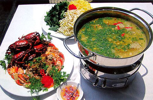 Phụ gia chế biến nước lẩu có thể gây họa cho sức khỏe 