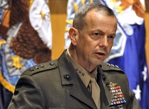 Tư lệnh quân đội Mỹ tại Afghanistan, tướng John Allen