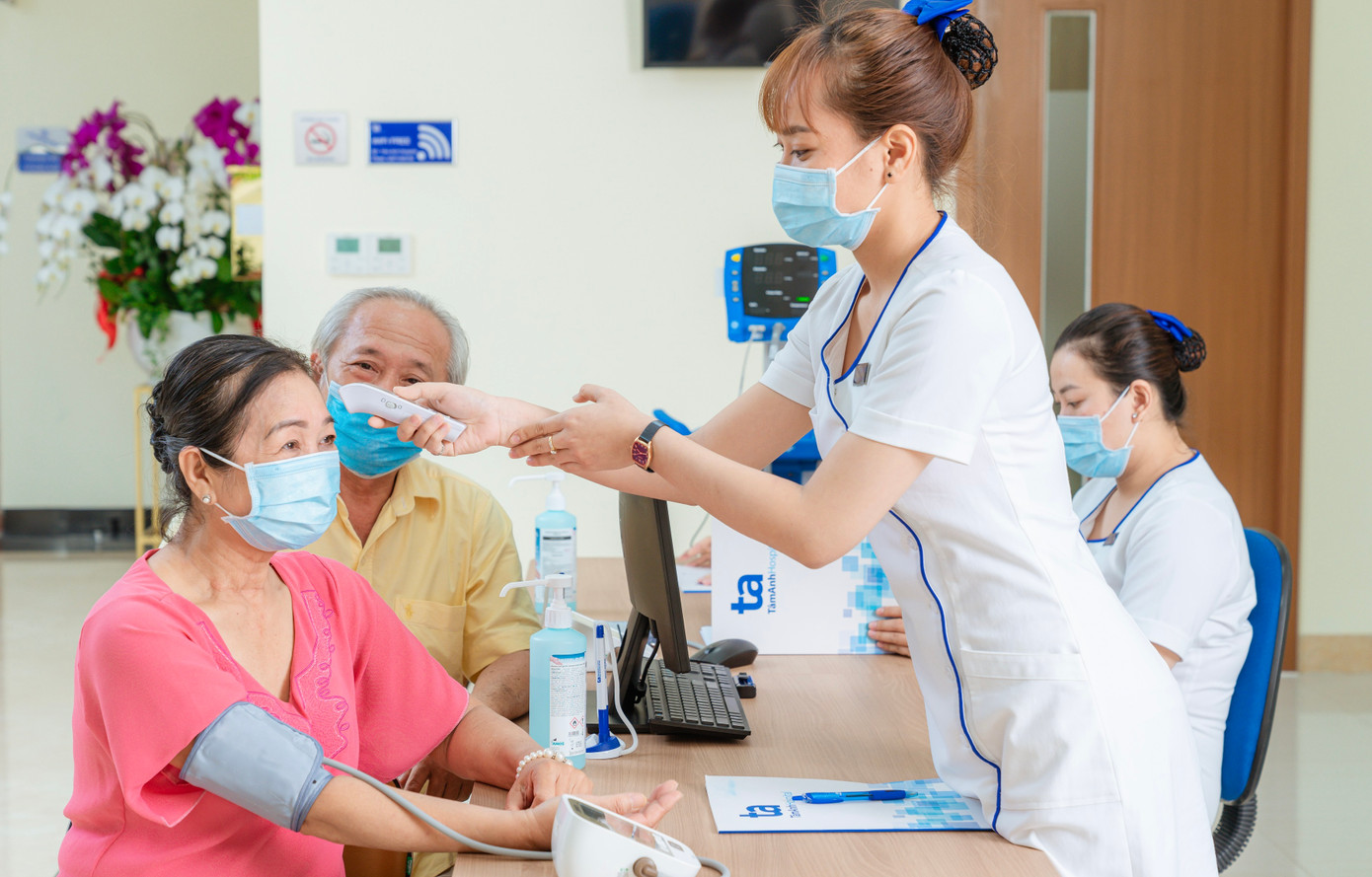 Người lớn tuổi mắc bệnh nền gặp nhiều nguy cơ một khi mắc cúm Người lớn tuổi mắc bệnh nền gặp nhiều nguy cơ một khi mắc cúm