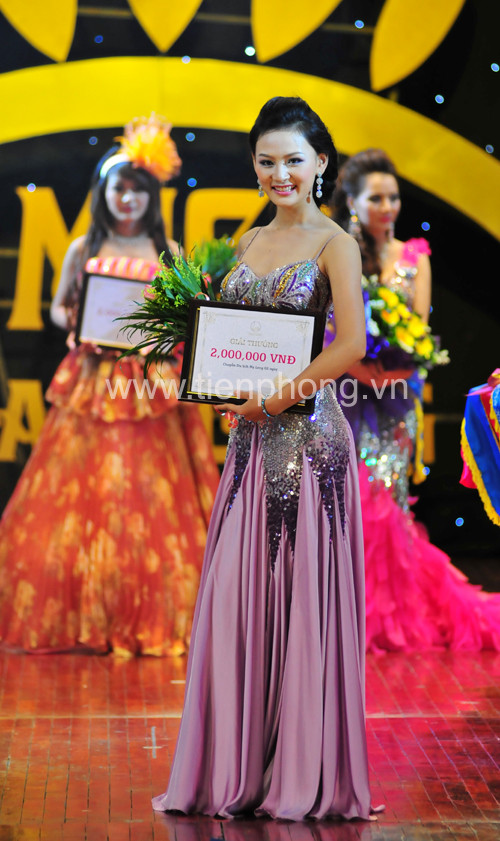 Phạm Thị Thu Nga - Hoa khôi Imiss Thăng Long 2010 ảnh 10 Phạm Thị Thu Nga - Hoa khôi Imiss Thăng Long 2010 ảnh 10