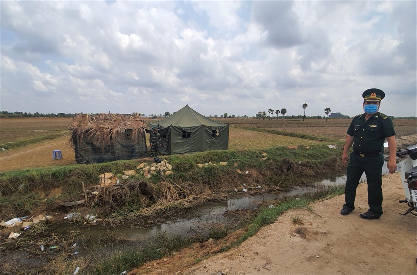 Điểm nóng buôn lậu ở biên giới Tây Nam ảnh 1