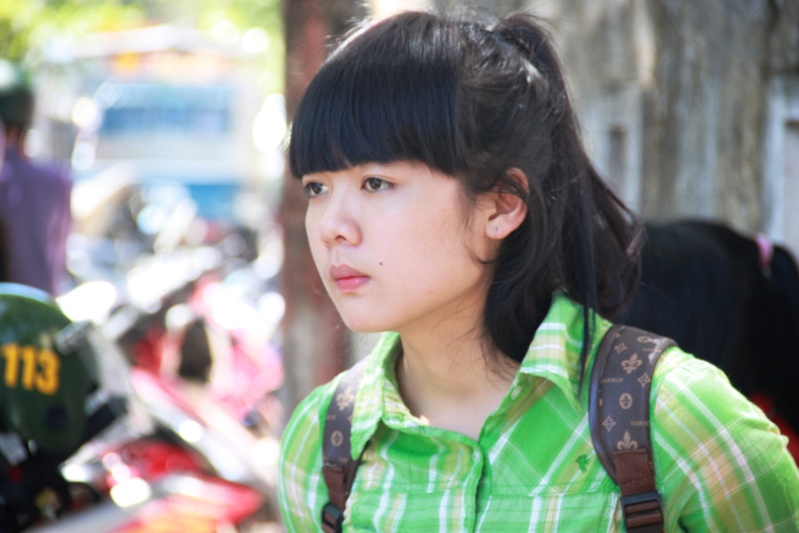 Thí sinh dự thi tại Đà Nẵng sau giờ làm bài sáng nay, 10/7. Ảnh: Nguyễn Huy