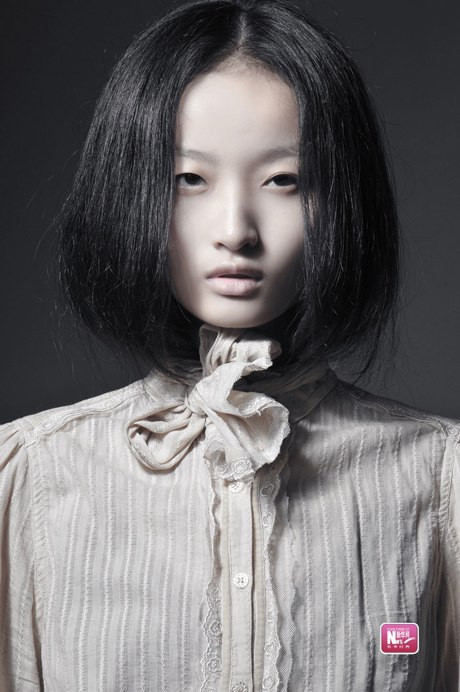 Lưu Húc cao 1,80m, số đo ba vòng 84-60-89