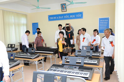 Vietcombank tài trợ trường học 15 tỷ đồng tại tỉnh Ninh Bình ảnh 6