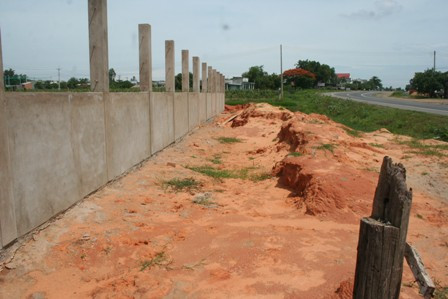 Ông Zhong Heng Shan, giám đốc công ty Nguyên Long Sơn quyết định không mua đất tại Bình Thuận của ông Phạm Phú Thạnh nữa