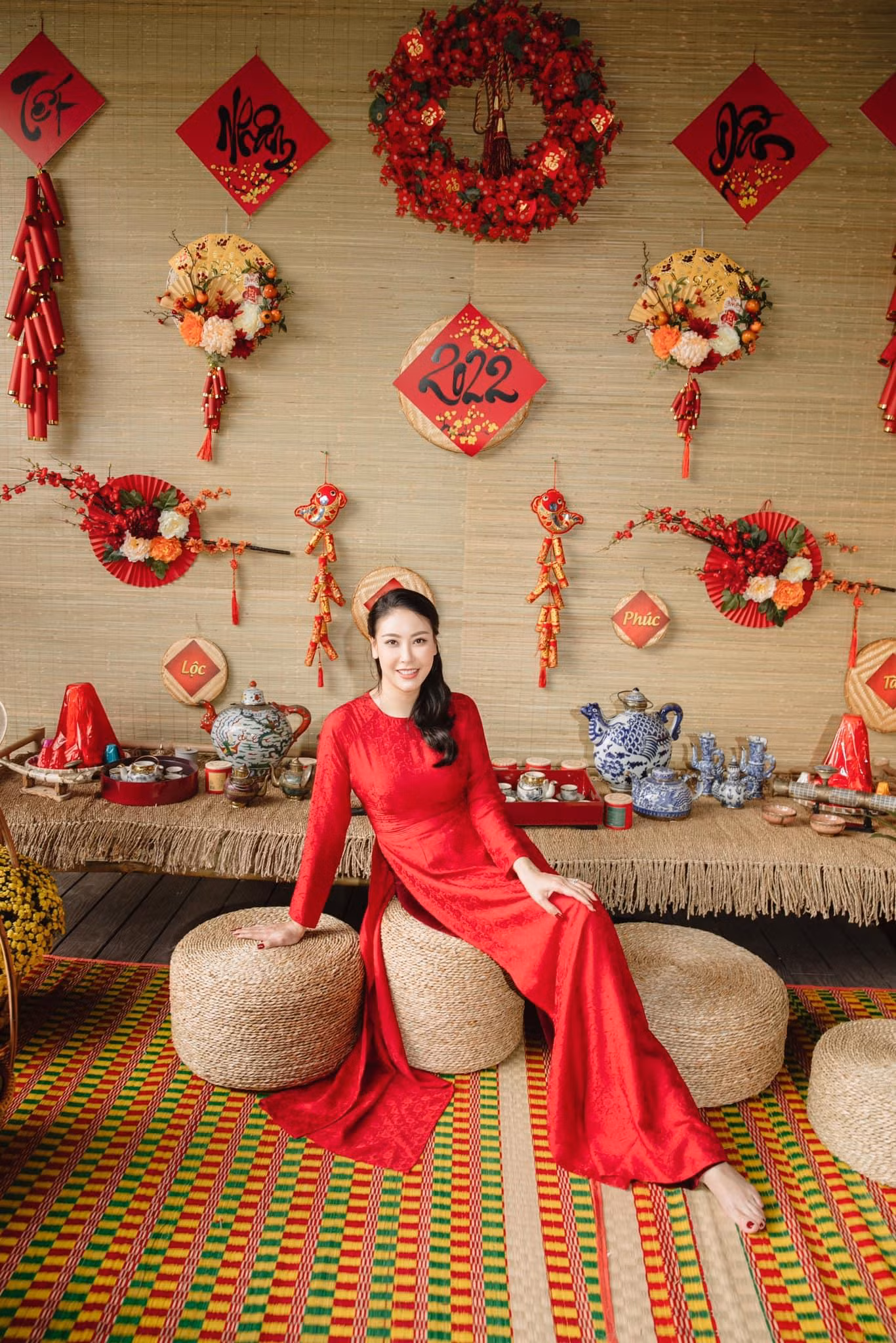 Nhan sắc xinh đẹp và rực rỡ của Hà Kiều Anh ở tuổi trung niên khiến nhiều người ngưỡng mộ.