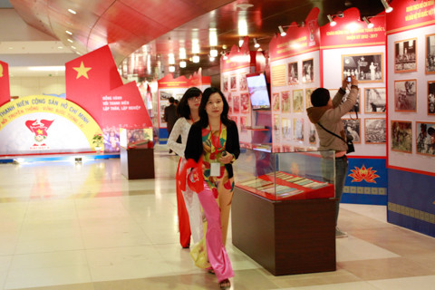 Triển lãm trước giờ khai mạc Đại hội Đoàn toàn quốc lần thứ X