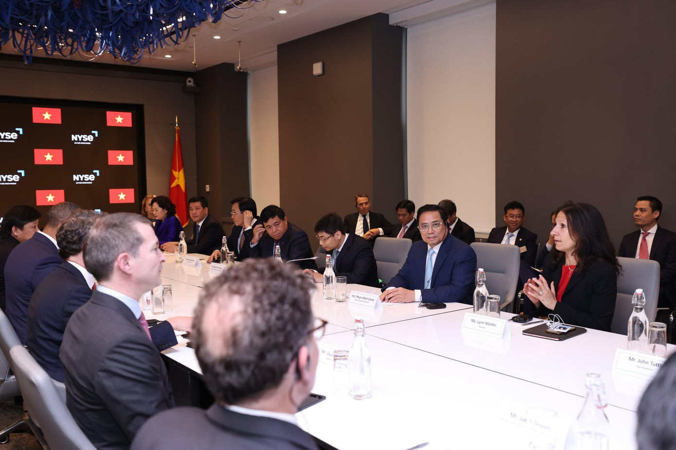 Thủ tướng Chính phủ Phạm Minh Chính tại cuộc tọa đàm. Thủ tướng Chính phủ Phạm Minh Chính tại cuộc tọa đàm.