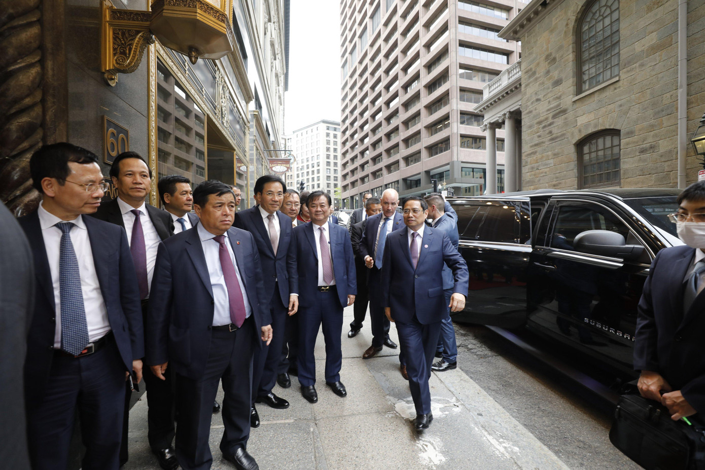 Bang Massachusetts là một trong những điểm đến trong hành trình tìm đường cứu nước của Chủ tịch Hồ Chí Minh, nơi Người nghiên cứu lịch sử và tìm hiểu về cuộc đấu tranh vì độc lập, tự do và thống nhất đất nước của nhân dân Hoa Kỳ. Bang Massachusetts là một trong những điểm đến trong hành trình tìm đường cứu nước của Chủ tịch Hồ Chí Minh, nơi Người nghiên cứu lịch sử và tìm hiểu về cuộc đấu tranh vì độc lập, tự do và thống nhất đất nước của nhân dân Hoa Kỳ.