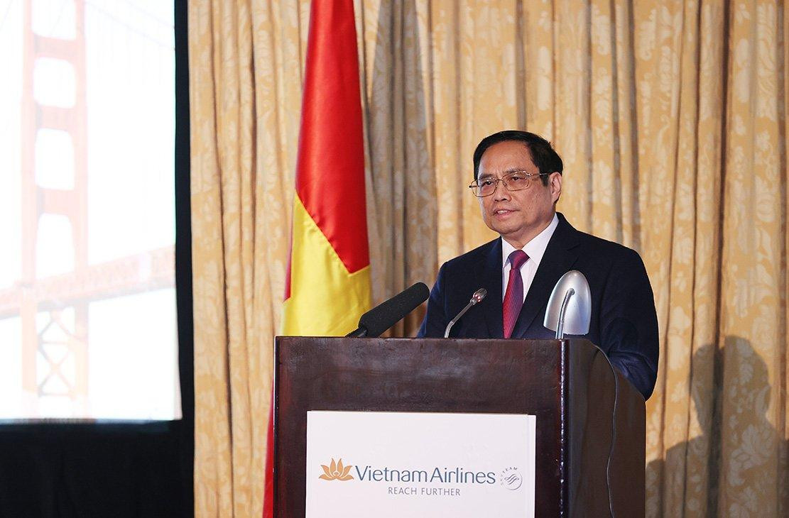 Thủ tướng cho biết, nhờ nỗ lực nội tại và sự ủng hộ của bạn bè, đối tác quốc tế, Việt Nam đã kiểm soát được dịch bệnh, tiến hành mở cửa trở lại du lịch, hàng không