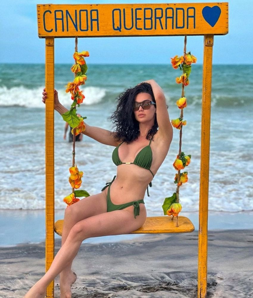 Victoria đang tích cực trau dồi bản thân để chuẩn bị cho cuộc thi Hoa hậu Chuyển giới Quốc tế 2023 tại Thái Lan. Cô được đánh giá là ứng viên tiềm năng của cuộc thi năm nay.