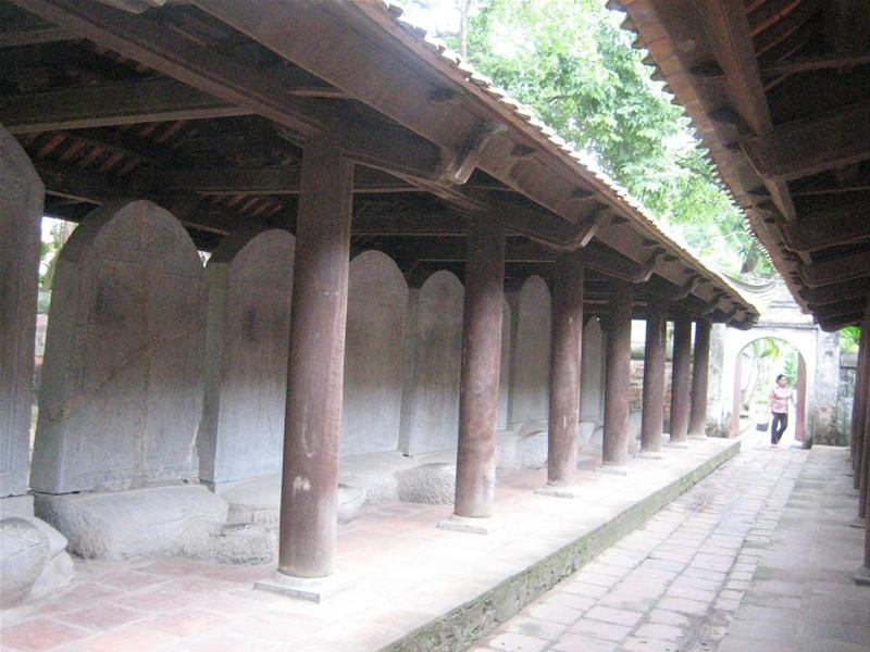 Bia đá ở Văn Miếu