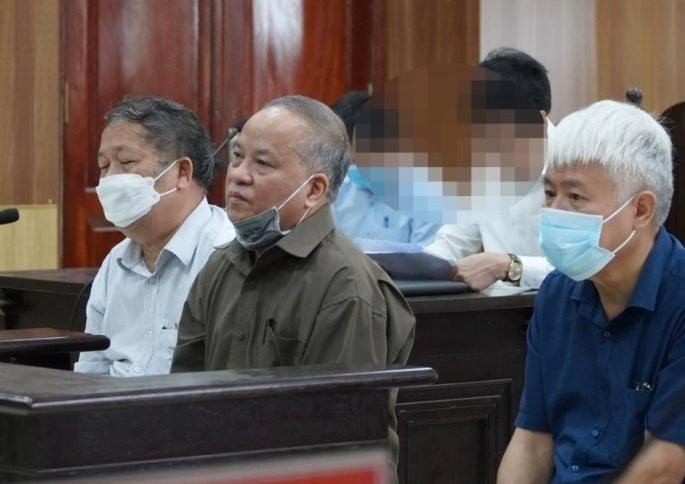 Các bị cáo tại toà