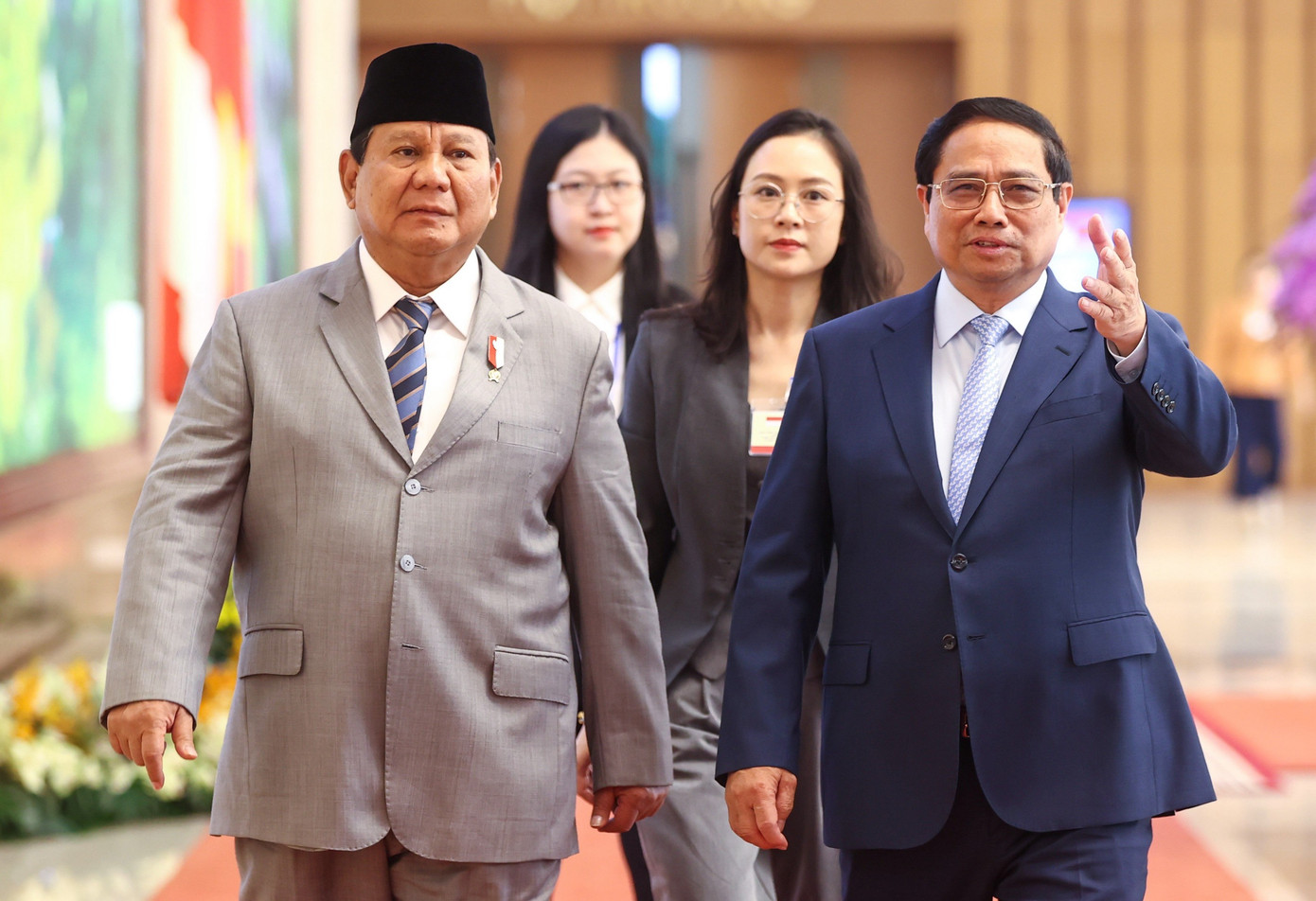 Thủ tướng Phạm Minh Chính và Tổng thống đắc cử Indonesia tại Trụ sở Chính phủ. (Ảnh: Nhật Minh)