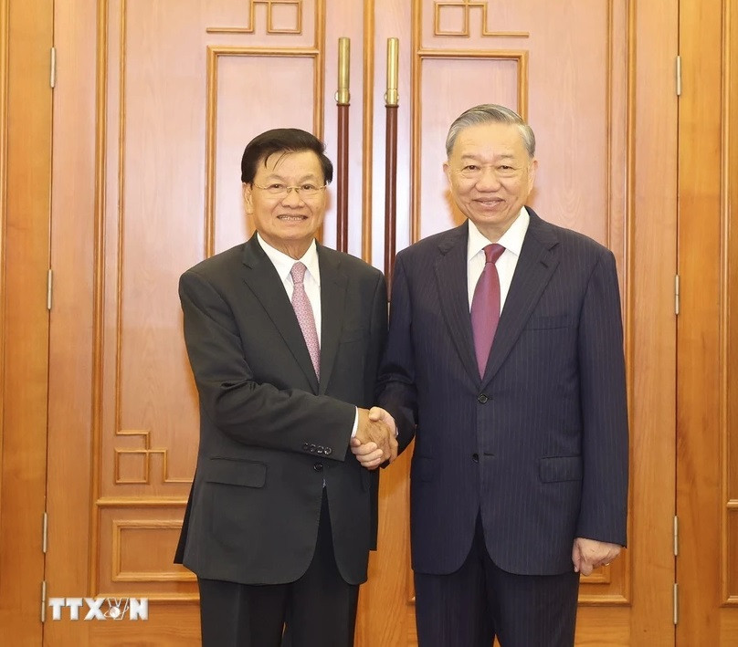 Tổng Bí thư, Chủ tịch nước Tô Lâm và Tổng Bí thư, Chủ tịch nước Lào Thongloun Sisoulith trước khi hội đàm. (Ảnh: Trí Dũng/TTXVN) Tổng Bí thư, Chủ tịch nước Tô Lâm và Tổng Bí thư, Chủ tịch nước Lào Thongloun Sisoulith trước khi hội đàm. (Ảnh: Trí Dũng/TTXVN)