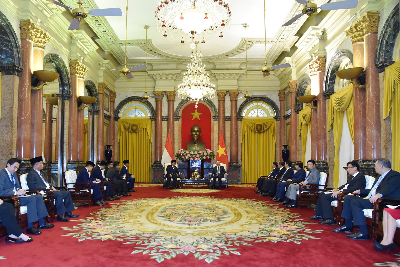 Tổng Bí thư, Chủ tịch nước Tô Lâm tiếp Tổng thống đắc cử Indonesia Prabowo Subianto. (Ảnh: Nhật Minh) Tổng Bí thư, Chủ tịch nước Tô Lâm tiếp Tổng thống đắc cử Indonesia Prabowo Subianto. (Ảnh: Nhật Minh)