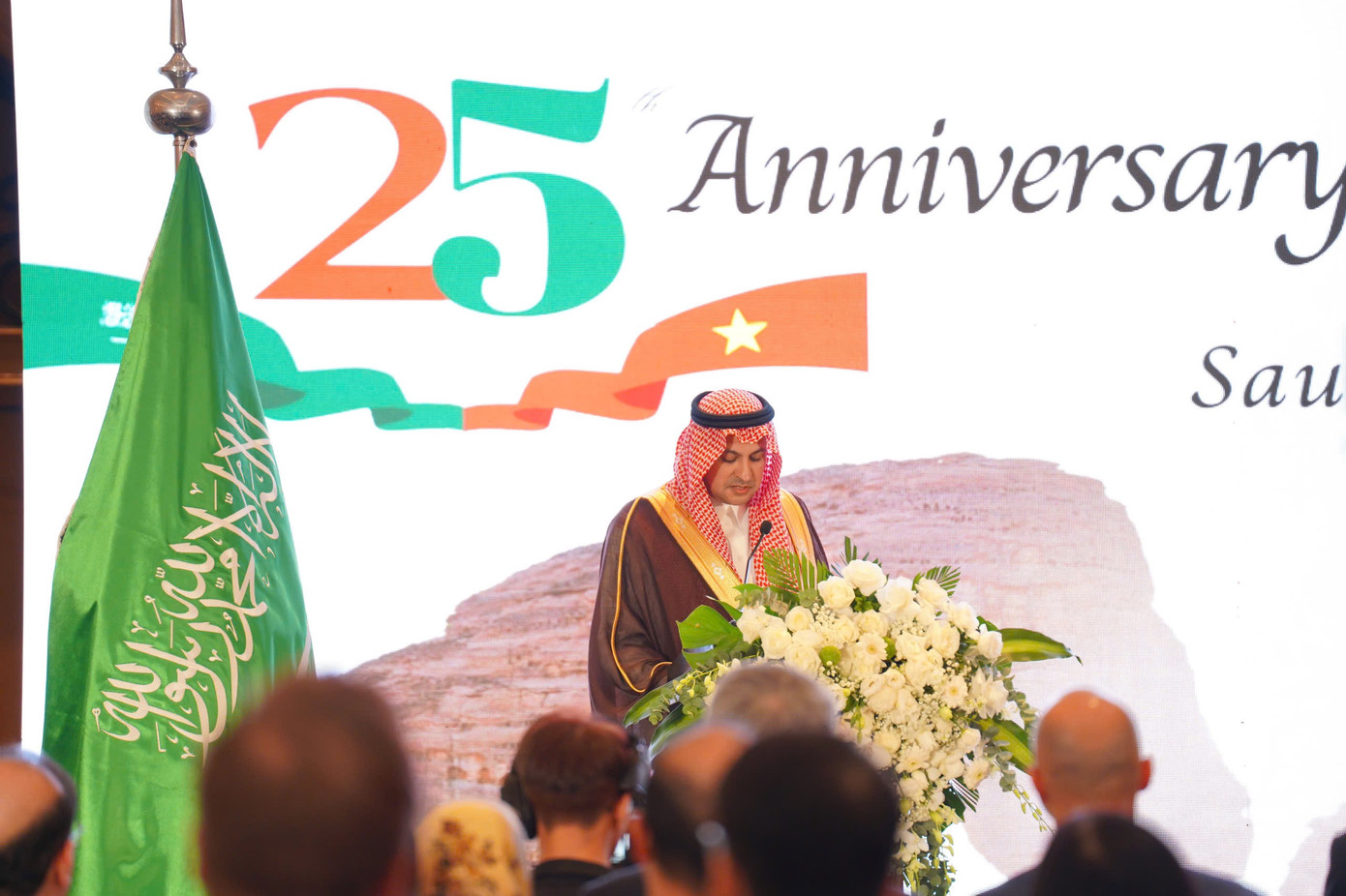 Đại sứ Ả-rập Xê-út tại Việt Nam Mohammed Ismaeil A. Dahlwy phát biểu tại buổi lễ. Đại sứ Ả-rập Xê-út tại Việt Nam Mohammed Ismaeil A. Dahlwy phát biểu tại buổi lễ.