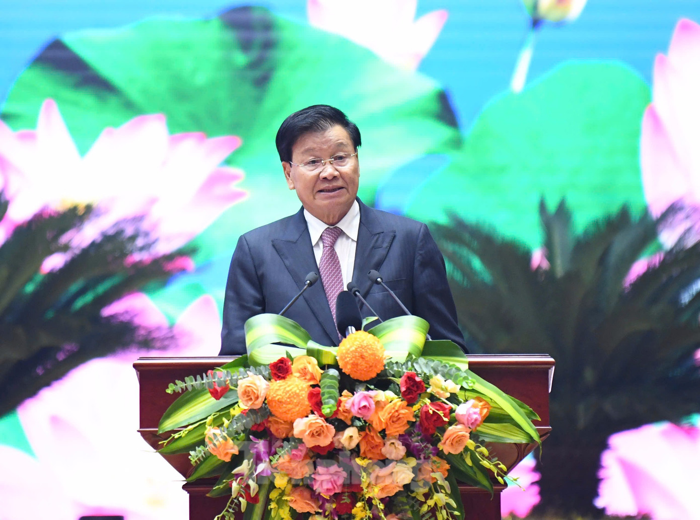 Tổng Bí thư, Chủ tịch nước Lào Thongloun Sisoulith phát biểu tại cuộc gặp. (Ảnh: Như Ý)