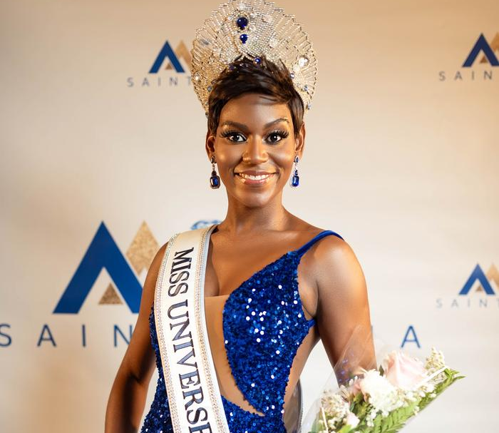 Cuộc thi Hoa hậu Hoàn vũ Saint Lucia 2023 chỉ có 3 thí sinh tham dự. Chung cuộc, người đẹp Earlyca Frederick đã giành ngôi vị cao nhất.