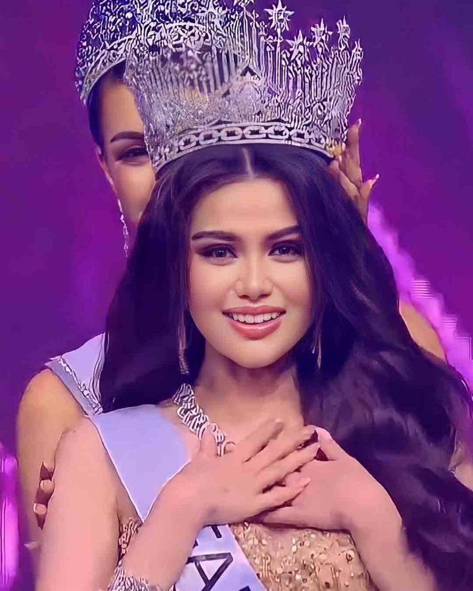 Chủ tịch Hoa hậu Hoàn vũ Indonesia - Eldwen Wang và tân Hoa hậu Hoàn vũ Indonesia 2023 Fabienne Nicole Groneveld.