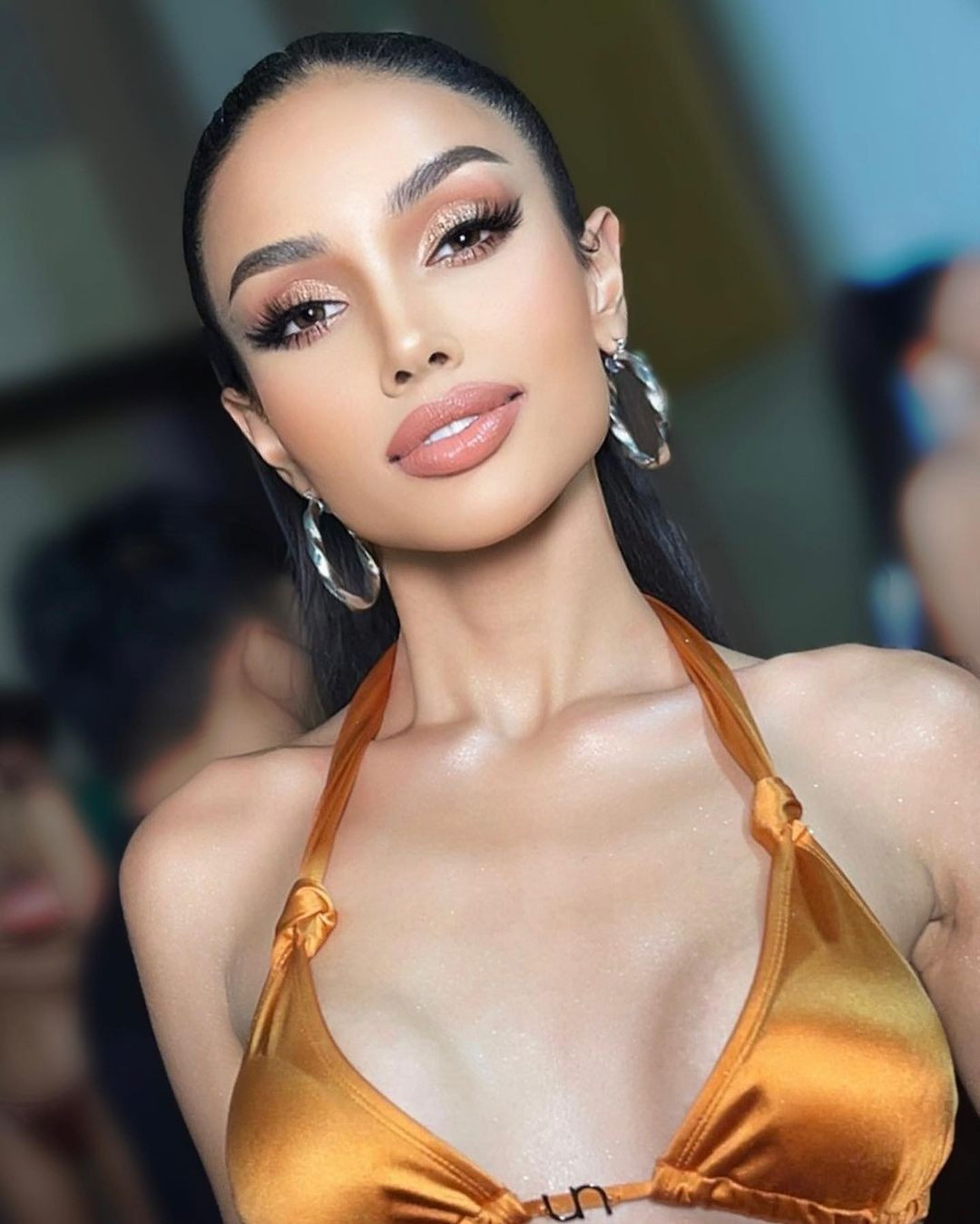 Người đẹp Veena Praveenar Singh (Á hậu 1 Hoa hậu Hoàn vũ Thái Lan 2020) có sự chuẩn bị chỉn chu cho phần thi của mình. Cô đang được đánh giá là ứng cử viên sáng giá cho chiếc vương miện.