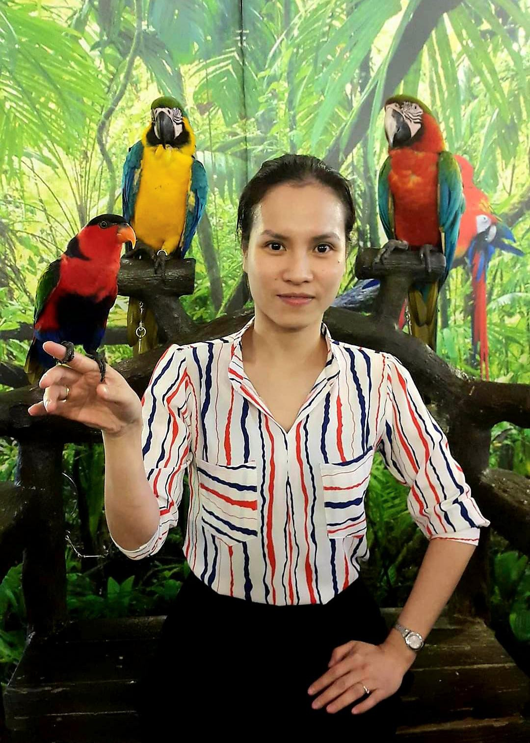 Một lần tranh thủ đến thăm vườn thú giữa đợt tập huấn nước ngoài- Ảnh: NVCC Một lần tranh thủ đến thăm vườn thú giữa đợt tập huấn nước ngoài- Ảnh: NVCC