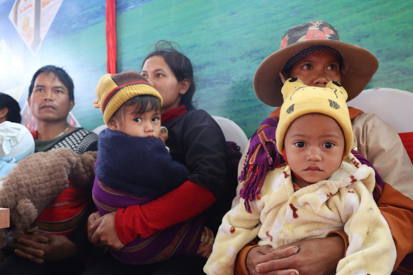 Đời sống của người dân ngày càng phát triển, có thêm điều kiện để phát triển nhiều mô hình kinh tế mới, giúp nâng cao thu nhập và cải thiện đời sống.