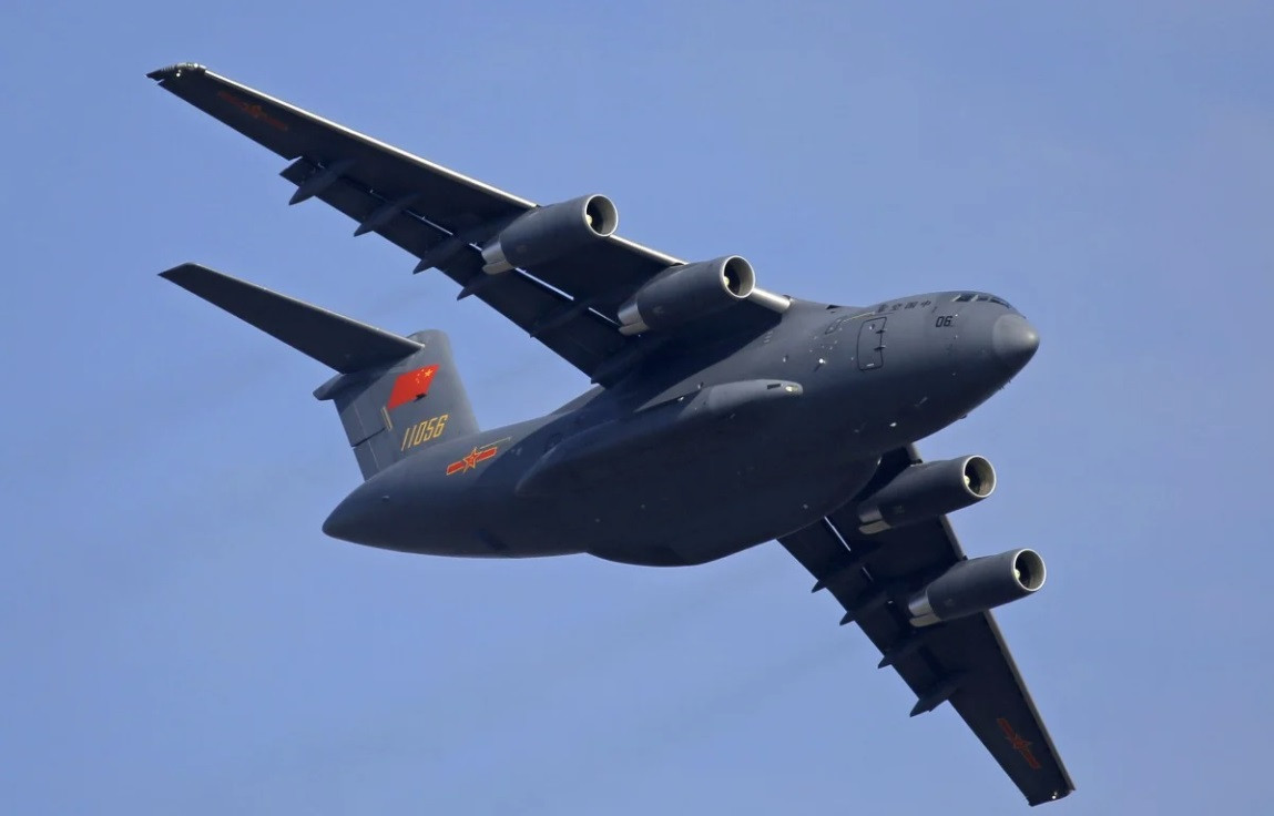 Máy bay vận tải quân sự Y-20 của Trung Quốc. (Ảnh: AP)