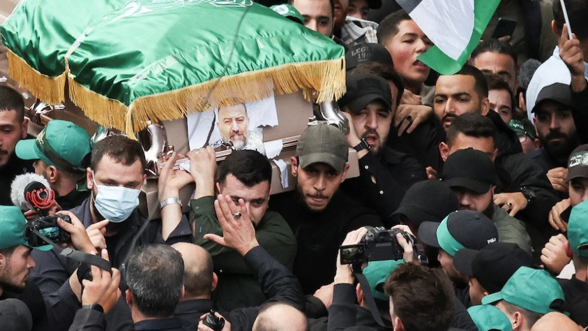 Lễ tang ông Saleh al-Aruri, nhân vật số hai của Hamas. (Ảnh: Reuters)