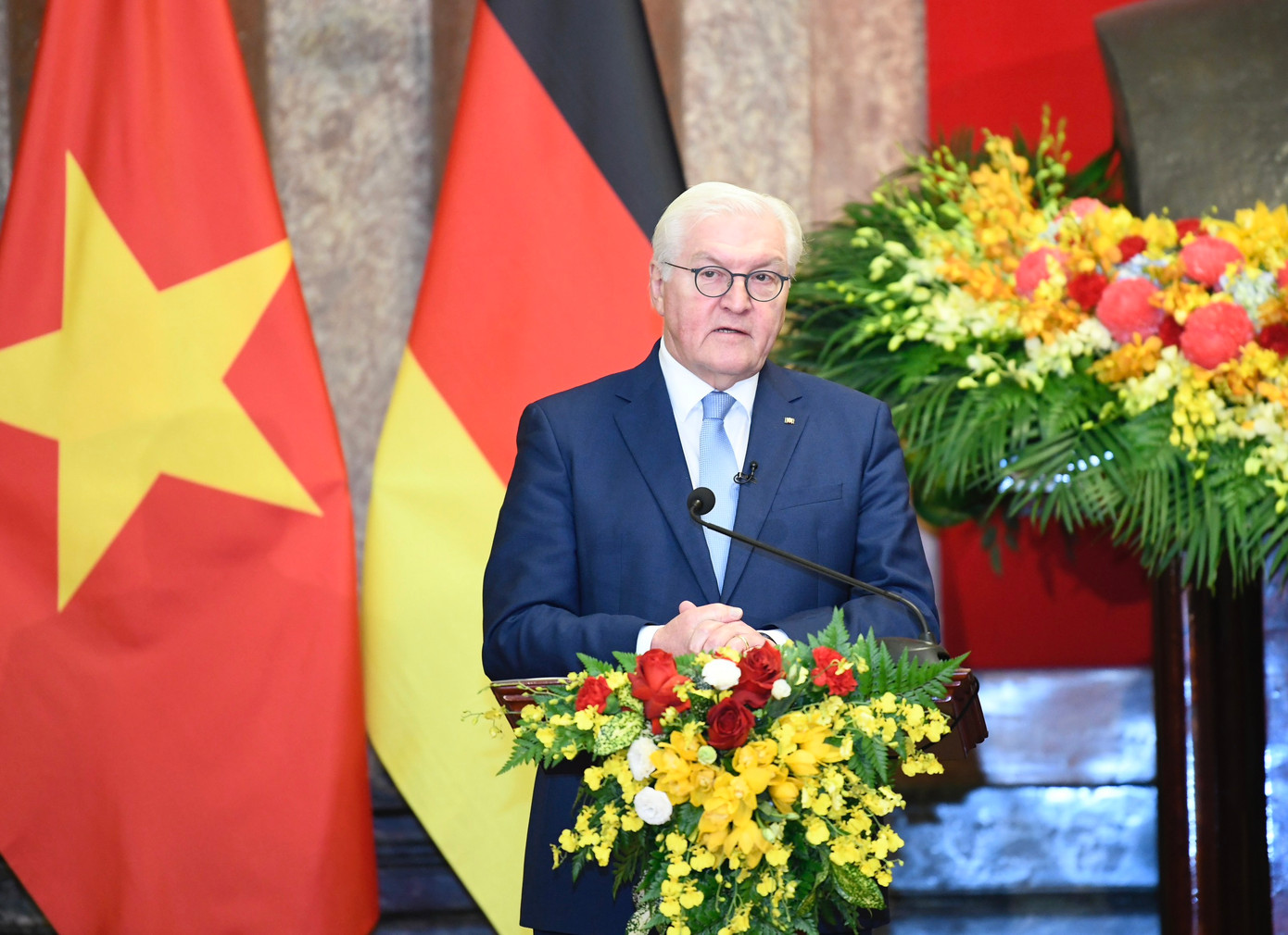 Tổng thống Frank-Walter Steinmeier tại cuộc họp báo chung. (Ảnh: Như Ý)
