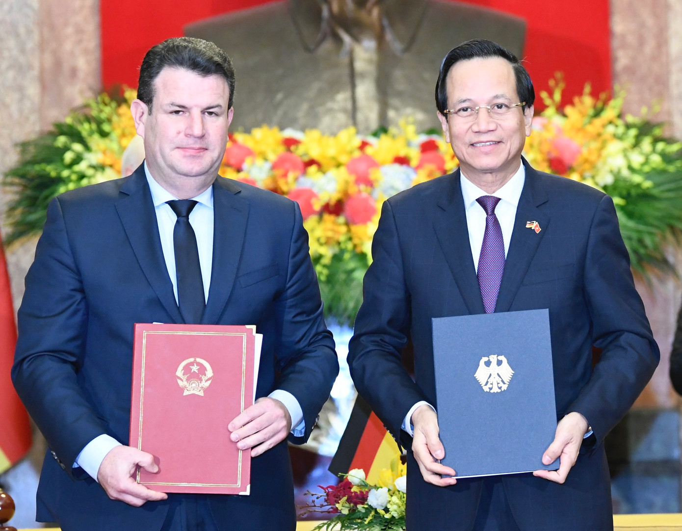 Lễ ký Thỏa thuận hợp tác về lao động di cư giữa Bộ Lao động, Thương binh và Xã hội và Bộ Lao động và Xã hội Liên bang Đức. (Ảnh: Như Ý)