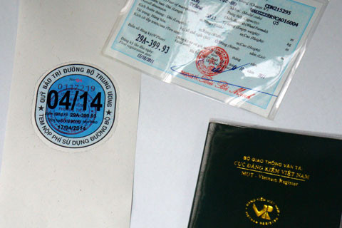 Tem nộp phí sử dụng đường bộ - Quỹ bảo trì đường bộ Trung ương