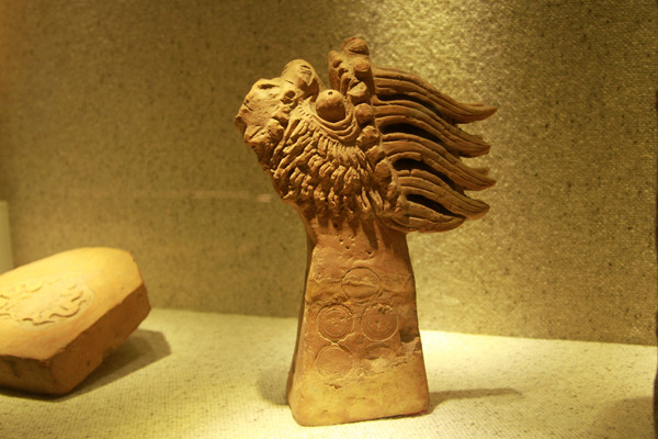 Trang trí kiến trúc hình đầu rồng, đất nung (thời Lý - Trần, thế kỉ 11-14)