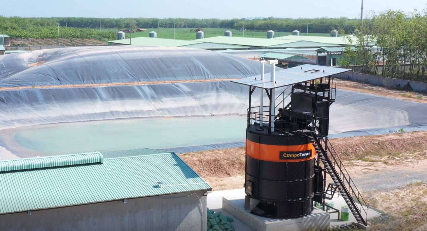 Việc đầu tư vào công nghệ tách - ép - ủ phân sẽ giúp BAF giảm đáng kể lượng phát thải từ chất thải chăn nuôi, tạo nguồn phân hữu cơ theo định hướng kinh tế tuần hoàn. Việc đầu tư vào công nghệ tách - ép - ủ phân sẽ giúp BAF giảm đáng kể lượng phát thải từ chất thải chăn nuôi, tạo nguồn phân hữu cơ theo định hướng kinh tế tuần hoàn.