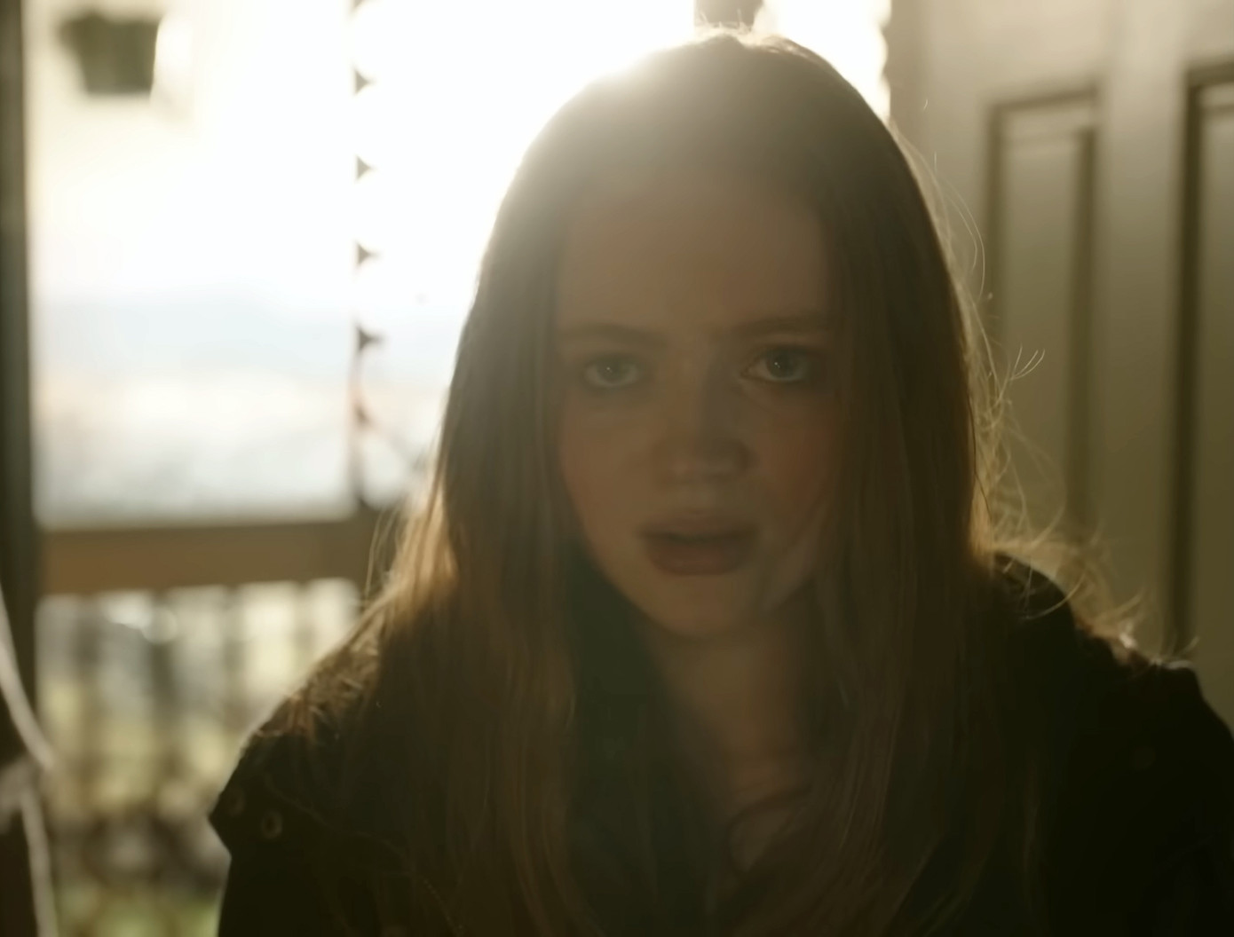 The Whale vẫn toát lên bài học kinh điển: Nhìn vậy mà không phải vậy. Người xấu đôi khi cũng vẫn làm việc tốt - điều mà người tốt vốn bất lực. The Whale vẫn toát lên bài học kinh điển: Nhìn vậy mà không phải vậy. Người xấu đôi khi cũng vẫn làm việc tốt - điều mà người tốt vốn bất lực.