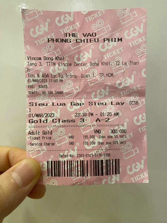 ... vé xem phim lúc 23h10 ngày 1/3 được Trấn Thành đăng tải.