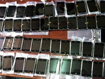 Nên cẩn thận với những chiếc smartphone cũ giá rẻ này. Nên cẩn thận với những chiếc smartphone cũ giá rẻ này