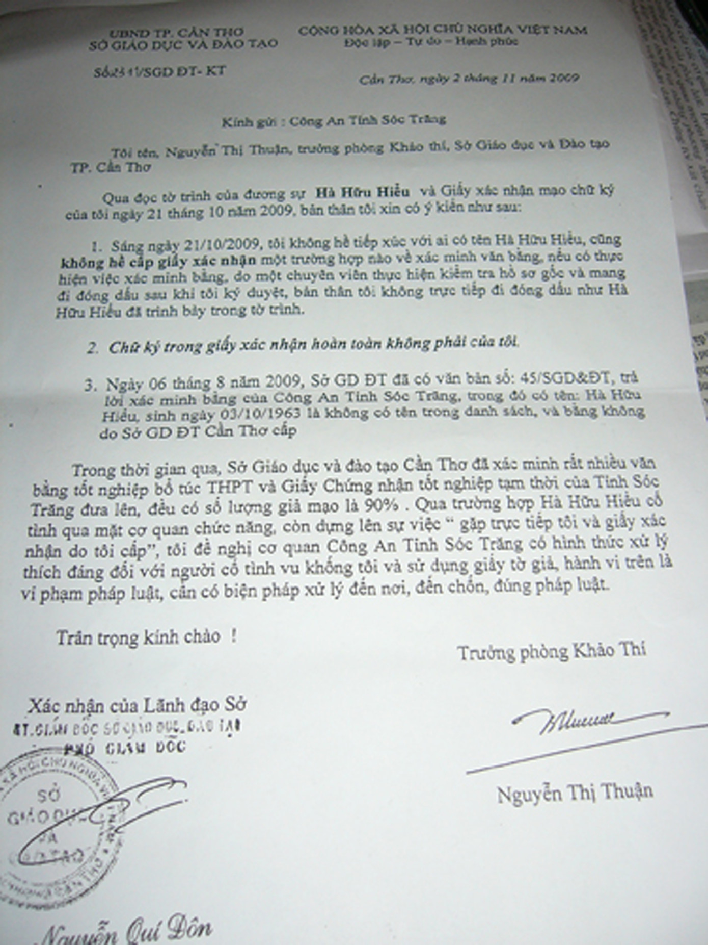 Công văn Sở GD-ĐT TP Cần Thơ khẳng định giấy xác nhận trên là giả (Tuổi Trẻ)