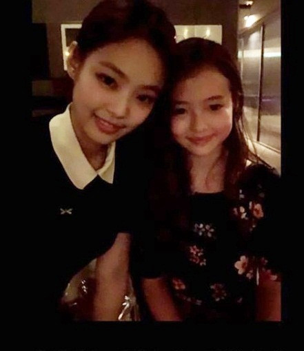 Thiên thần lai 10 tuổi xinh đẹp khiến showbiz Hàn ‘dậy sóng’ ảnh 4