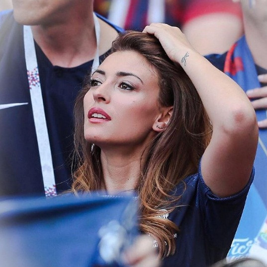 Hoa hậu Pháp giúp chàng hậu vệ Benjamin Pavard ngày càng thăng hoa ảnh 3