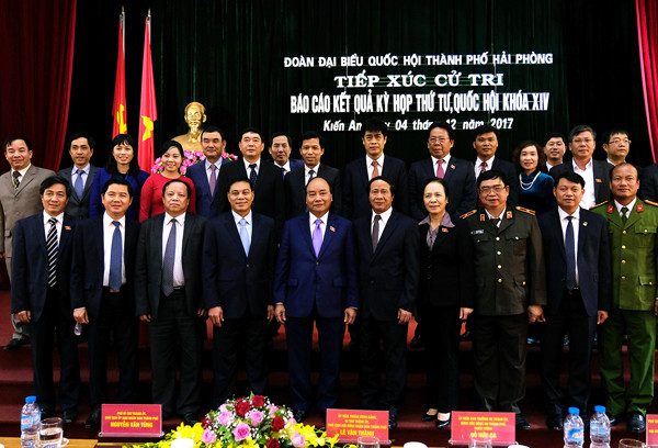 Thủ tướng Nguyễn Xuân Phúc: Xử lý kỷ luật nếu để người dân thiếu đói ảnh 3