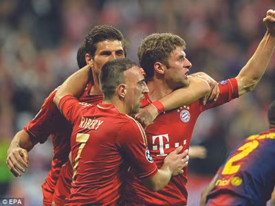 Các cầu thủ Bayern Munich hủy diệt Barca bằng sức mạnh vượt trội. ảnh: EPA