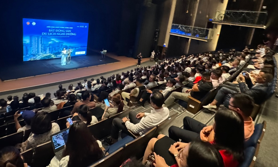 Hơn 500 đại biểu tham dự diễn đàn "Khơi thông dòng chảy bất động sản nghỉ dưỡng".