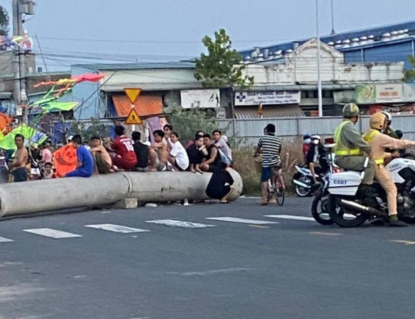 Khu vực phát hiện thi thể nạn nhân là địa điểm nhiều người tụ tập thả diều