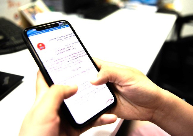 Làm theo hướng dẫn của công an "dỏm", người phụ nữ mất hơn 1 tỷ đồng