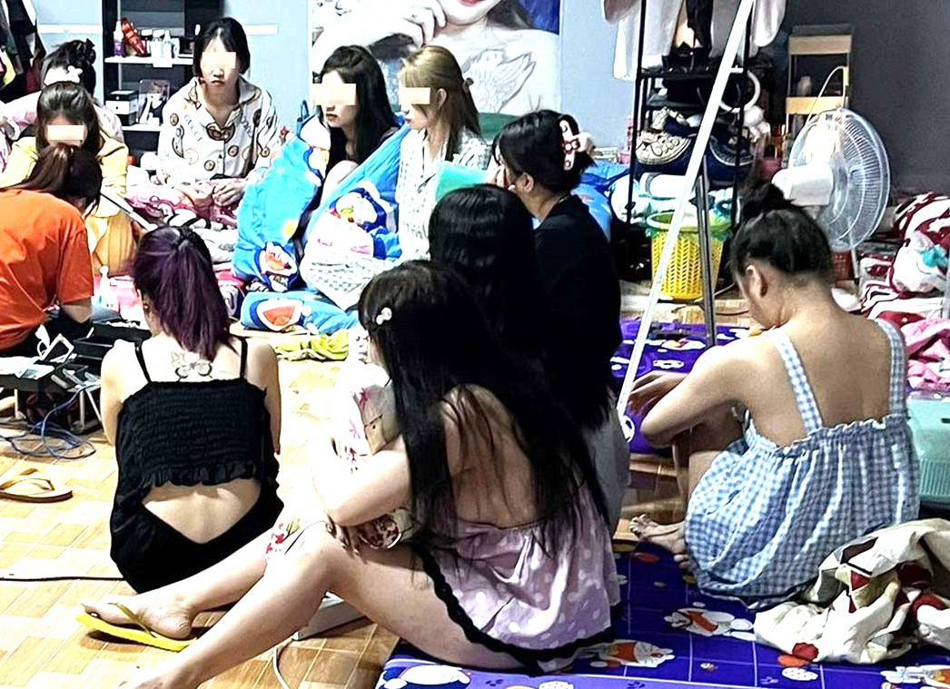 Nơi ở của các nhân viên trong quán karaoke Nơi ở của các nhân viên trong quán karaoke