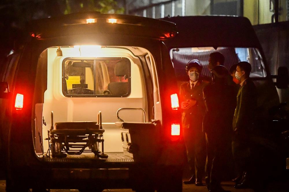 3 người tử vong trong vụ cháy. 3 người tử vong trong vụ cháy.