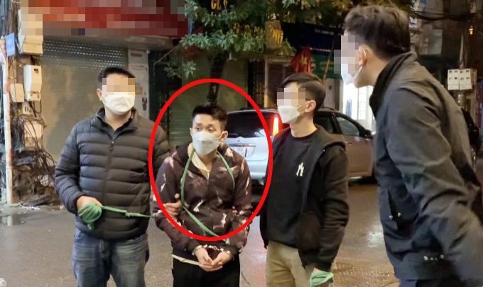 Đối tượng Huân (khoanh tròn). Ảnh: ANTĐ