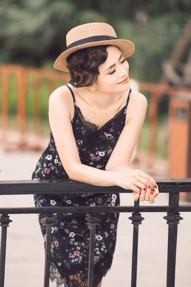 Dung nhan đời thực cô bồ mới “nóng bỏng hơn Vân Điệp” của Phan Hải ảnh 9